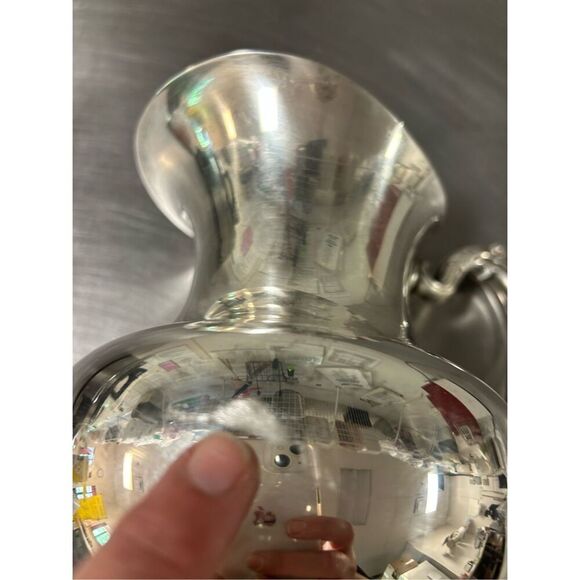 Vintage Onedia Silverplated Water Pitcher. Used. Some scratches. Please see the - Picture 2 of 6